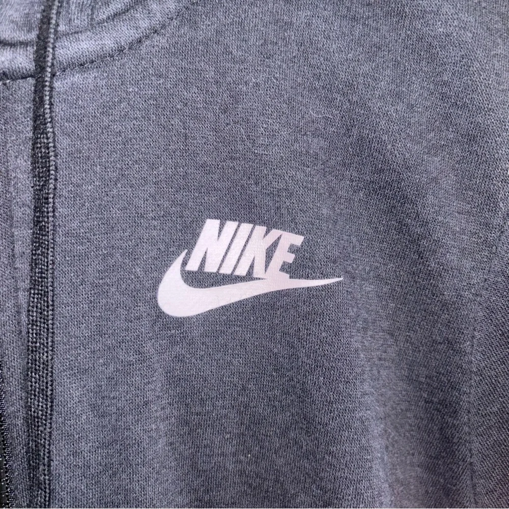Nike Black Full-Zip Hoodie XS - Picture 4 of 6